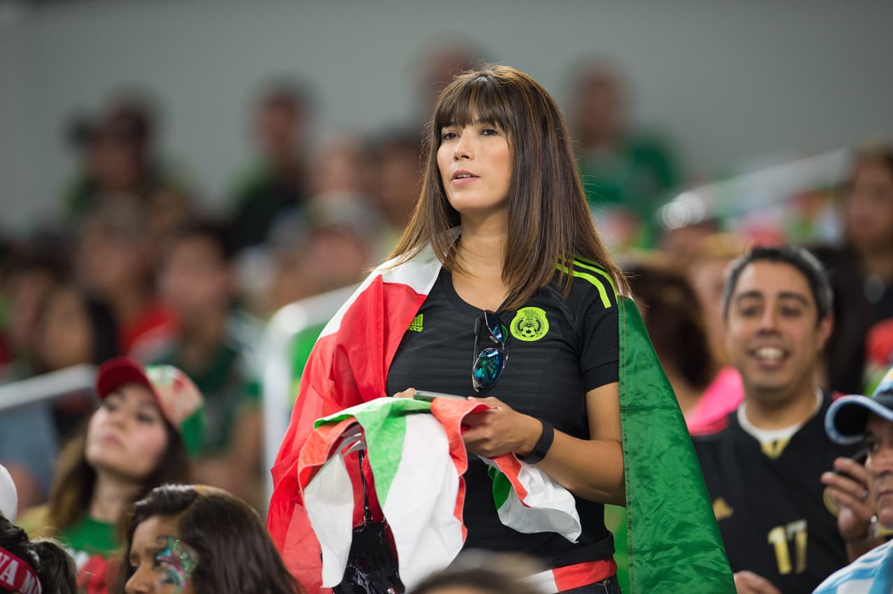 El color de la afición en el México vs. Argentina en Dallas
