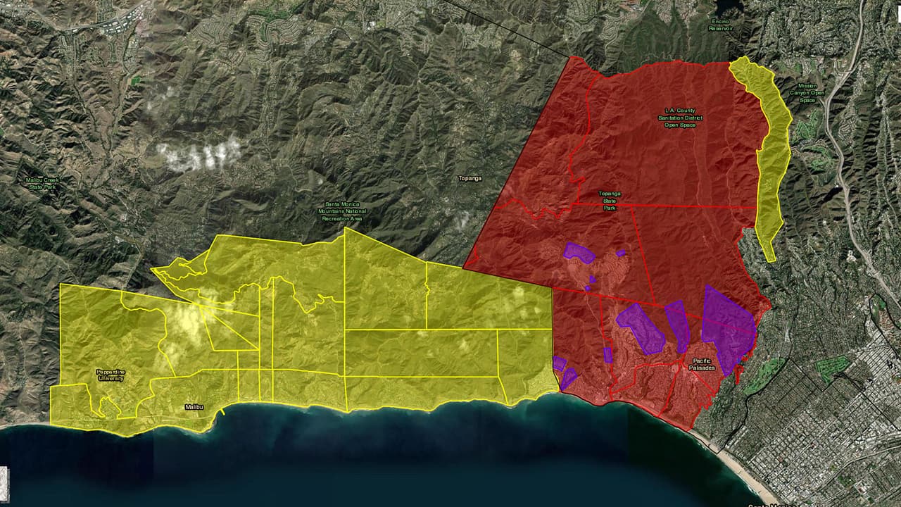 Al menos
<b>106 casas en Palisades están bajo órdenes de evacuación</b> obligatoria en las áreas de Getty Villa, Highlands cerca de las áreas quemadas, área de Bienveneda cerca de Temescal Canyon Park, área de Reseda Blvd/Marinette Road cerca de Will Rogers State Park, Mandeville Canyon sobre Tanners Road.