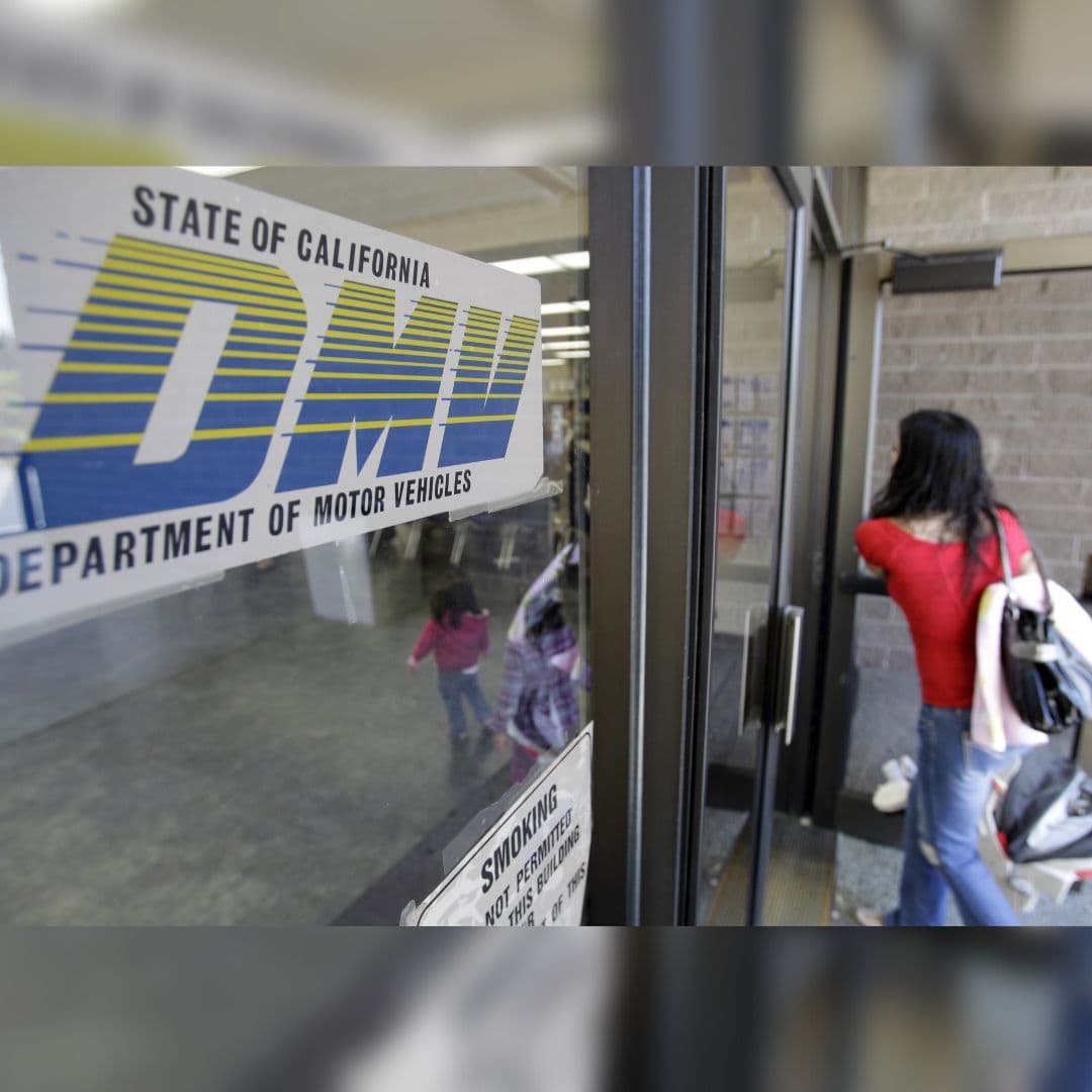 <b><a href="https://www.univision.com/local/san-francisco-kdtv/licencia-real-id-adolescentes-california">¿Los adolescentes pueden tramitar la Real ID?</a></b> El DMV asegura que sí es posible y que esto les evitaría posteriormente tener que actualizarla cuando la ley Real ID entre en vigor el próximo año.
<br>