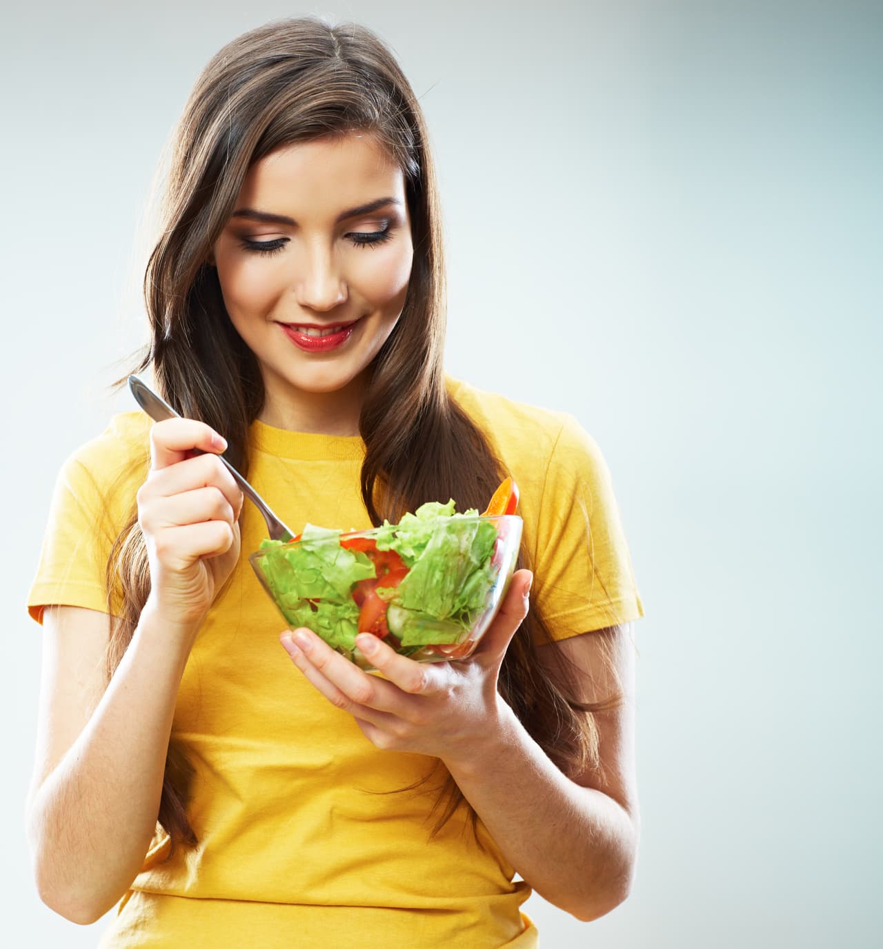 Cuida tu alimentación y luce un cabello saludable