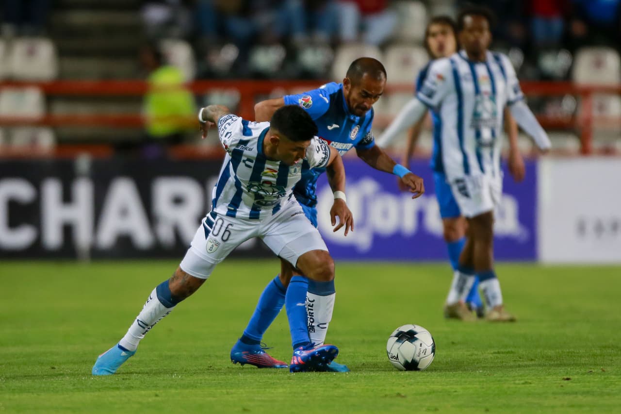 Pachuca derrotó a Cruz Azul y con ello retomó el liderato del Clausura 2022, además, hiló siete juegos sin perder.