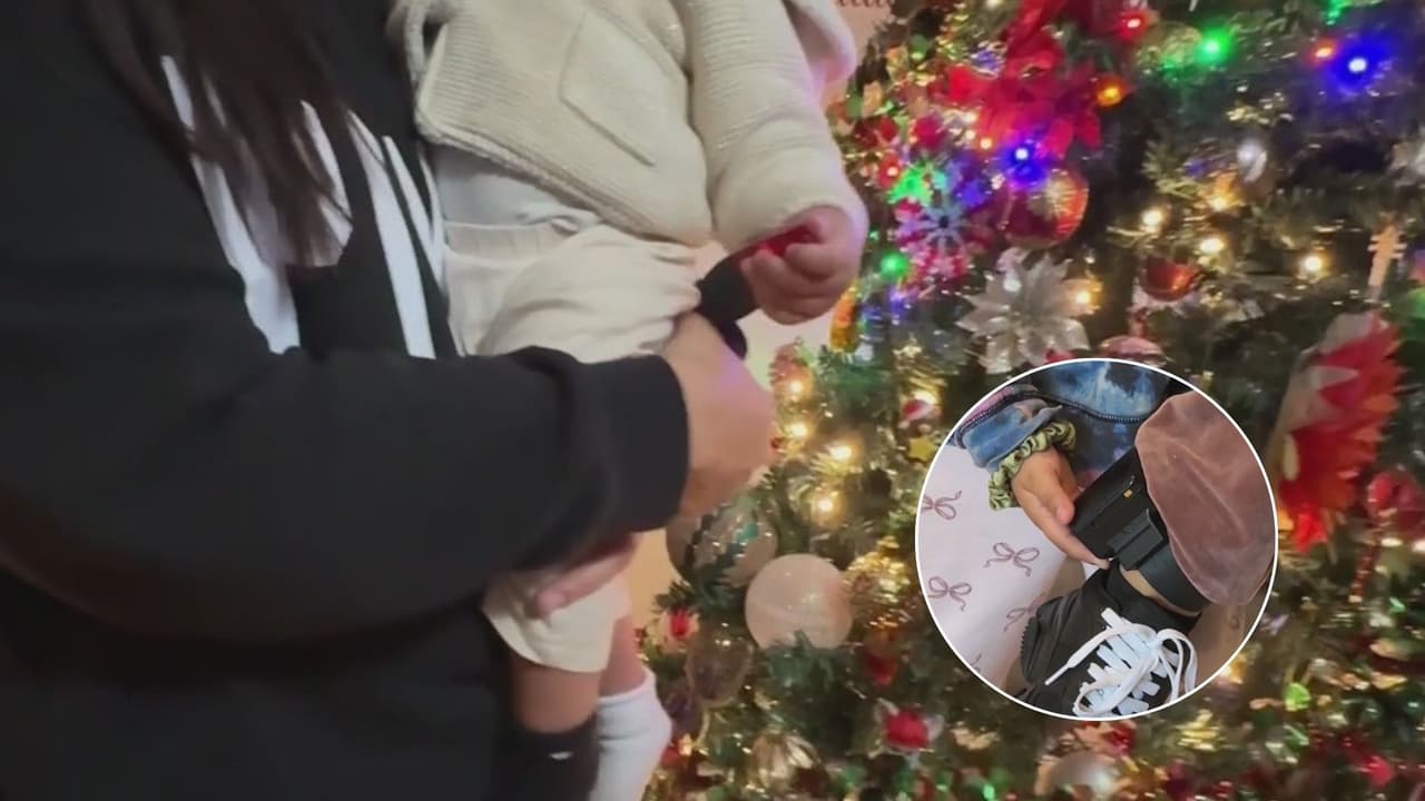 Dos madres hispanas agradecen pasar Navidad junto a su familia, pese a tener grilletes de ICE