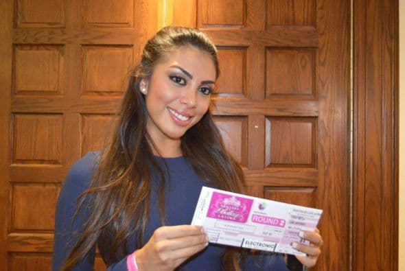 La mexicana que audicionó en San Antonio le dijo adiós a su sueño de ser reina después de haber sido la chica con menos votos del público. Carolina se va agradecida con Denise y la experiencia de haber participado en la octava temporada de Nuestra Belleza Latina.