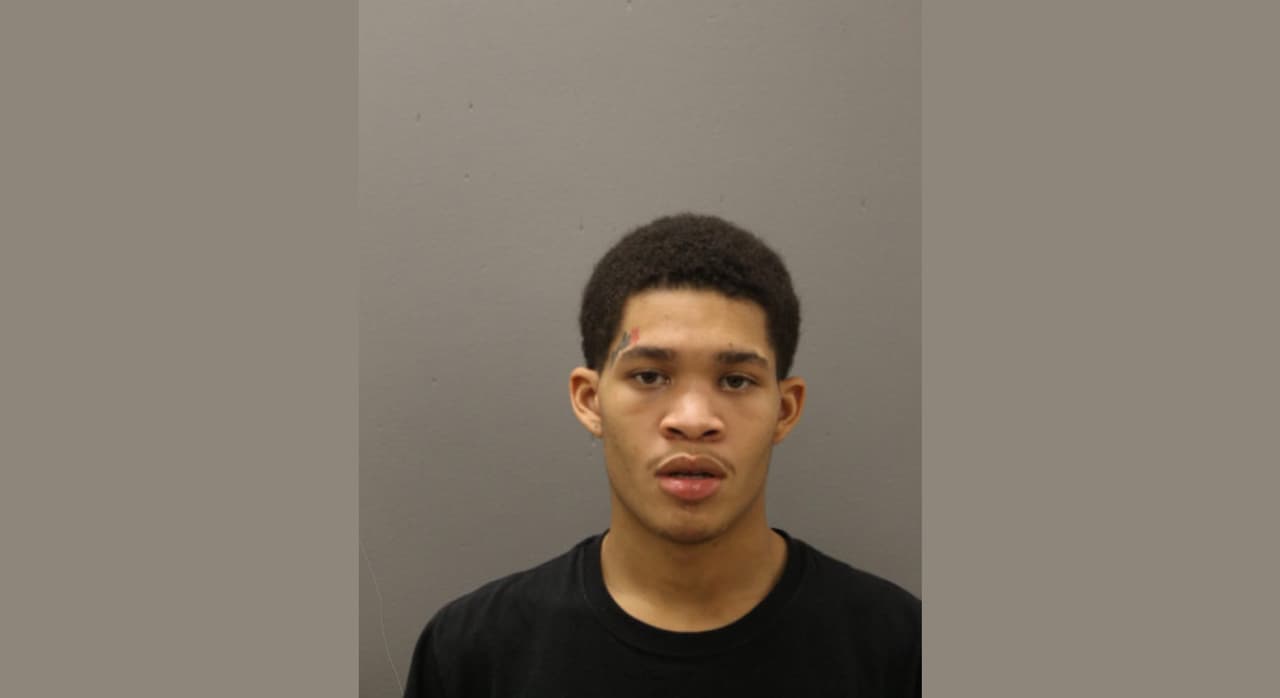 Jovencito de 18 años secuestra a hombre en plena víspera de Navidad en Beverly