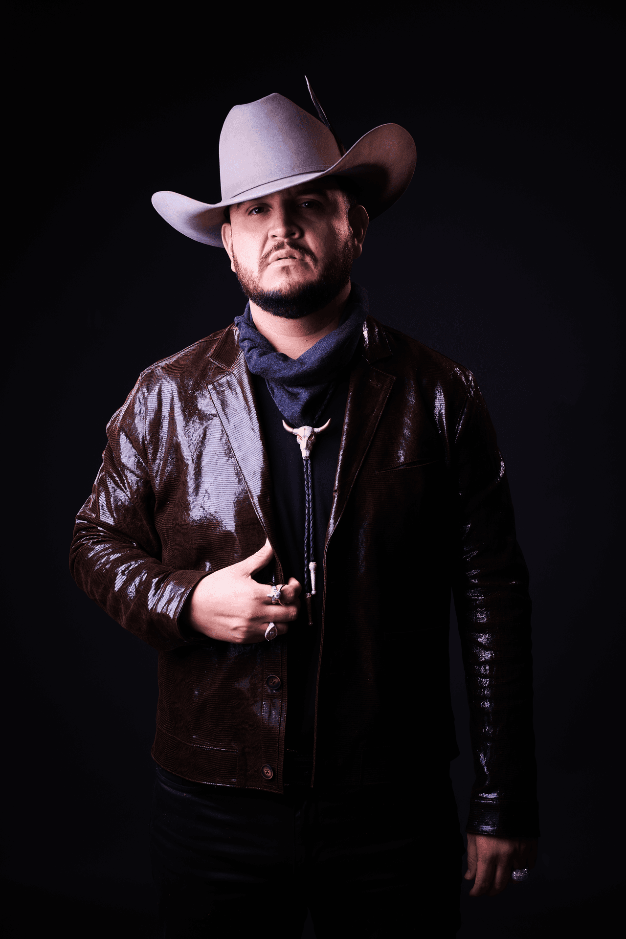 <b>Eden Muñoz</b>, cantante de regional mexicano, nominado a cuatro categorías de PLN 2024.