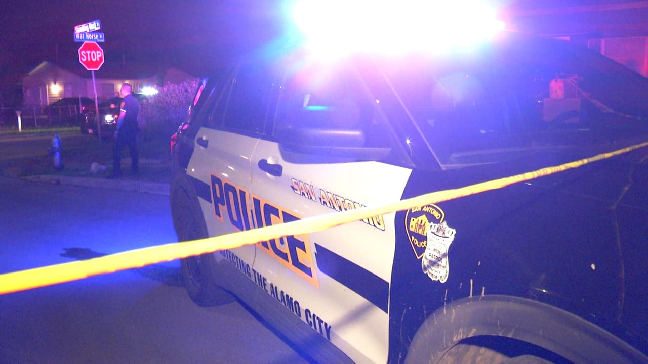 Asesinan a tiros a una adolescente de 16 años; su cuerpo fue encontrado dentro de un auto robado