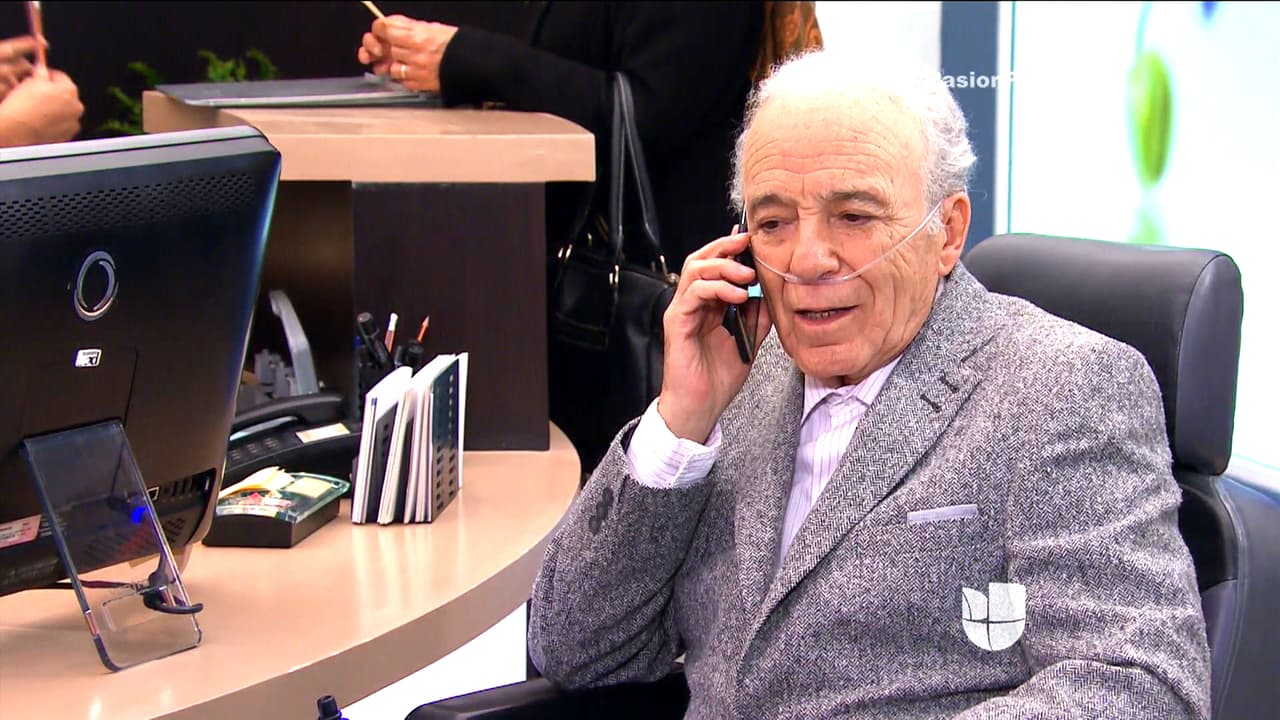 Y don Humberto no dudará en convertirse en tu cómplice para desengañar a Julia.