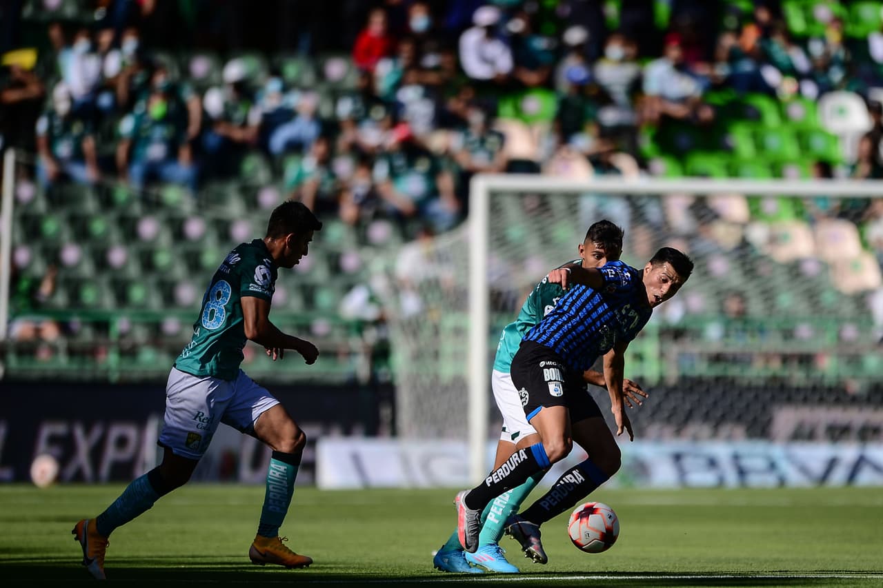 León rescata un punto ante los Gallos Blancos que no supieron aguantar la ventaja y dejaron ir la victoria.