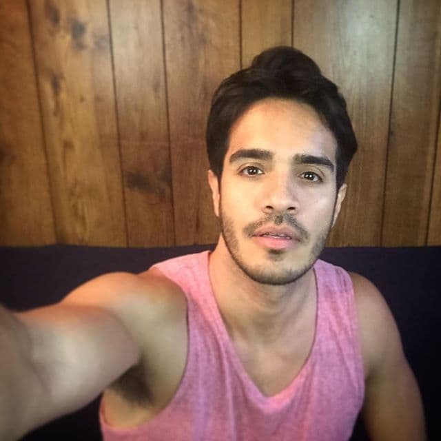 Ektor Rivera fue uno de los modelos en la presentación de Luis Antonio Collection en el San Juan Fashion Week.