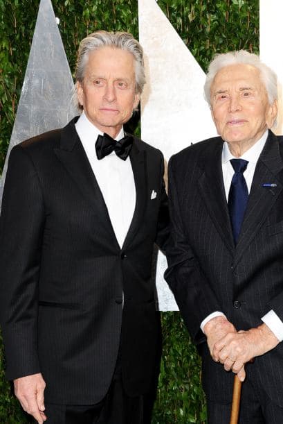 ‘It runs in the family’ es la historia de una familia en la ciudad de Nueva York. Aquí, Kirk y Michael Douglas.