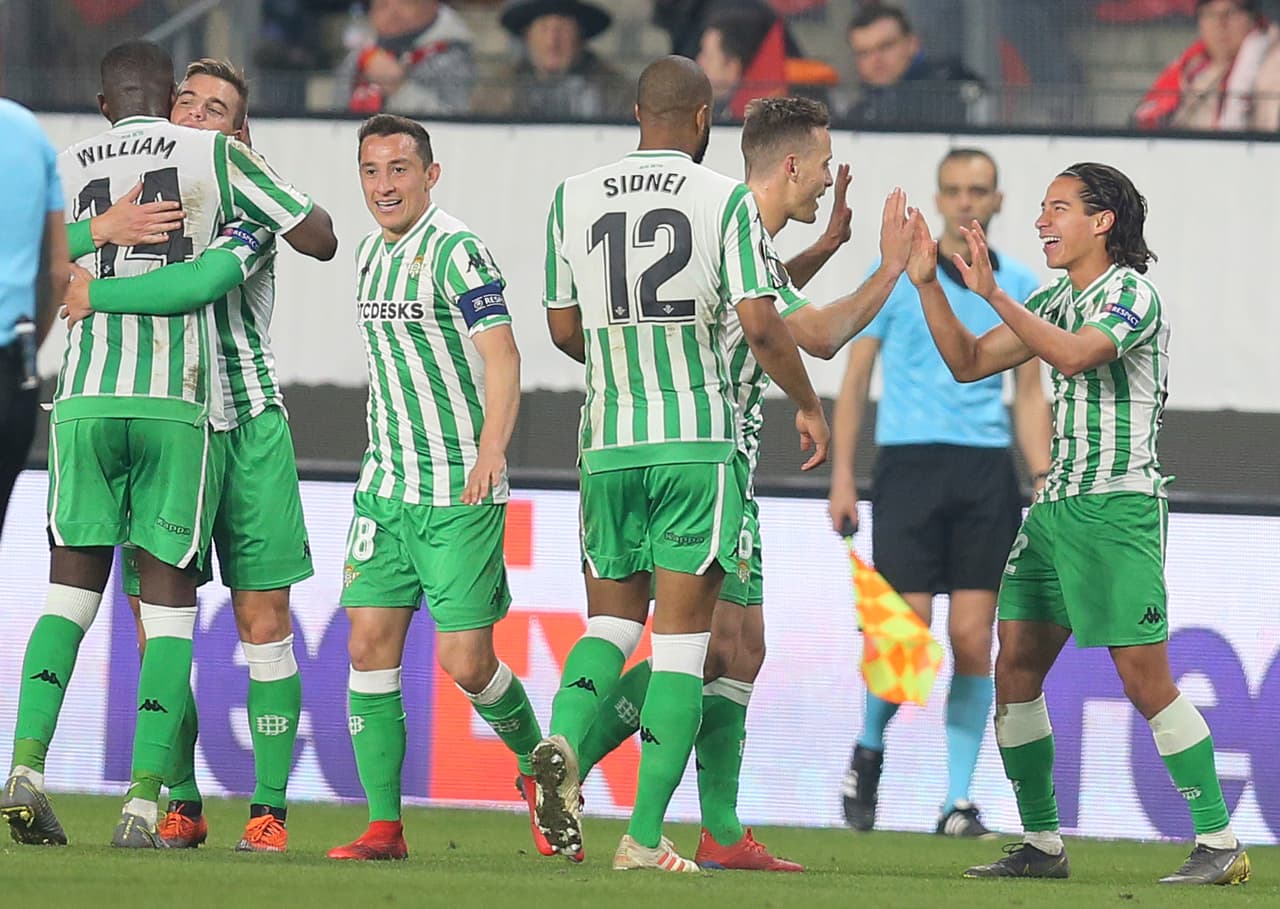 La joven promesa mexicana no ha conseguido marcar en La Liga. La temporada anterior jugó 347’ minutos.