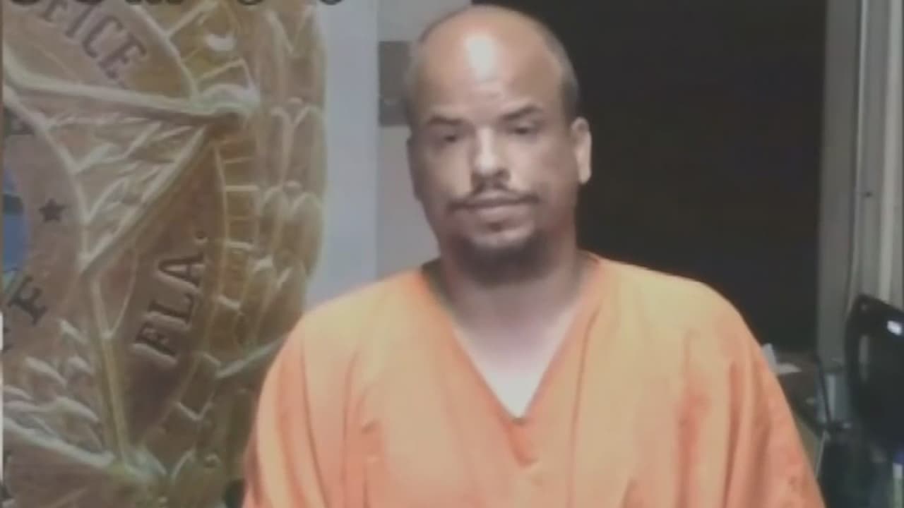 En video: caos en un Walmart de Hialeah Gardens después que un hombre dijera que “alguien iba a morir”