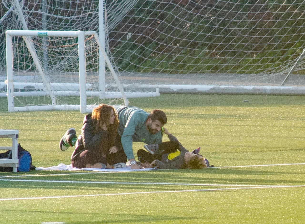 Luego, cambiaron de posición y jugaron un rato entre ellos.