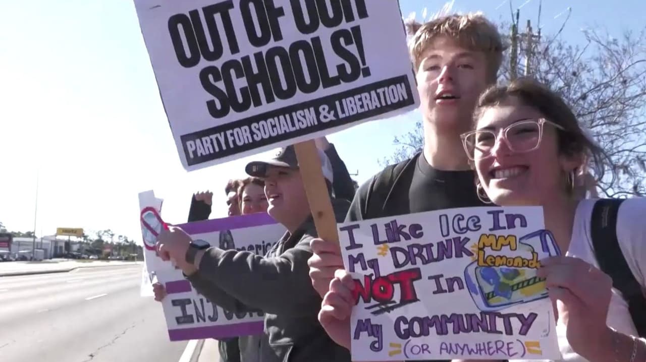 Junta Escolar de Sarasota evalúa sancionar protestas estudiantiles en escuelas