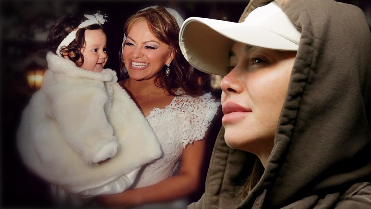 "Me hace falta mi mamá": Chiquis se somente a una cirugía y asegura extrañar a su mamá