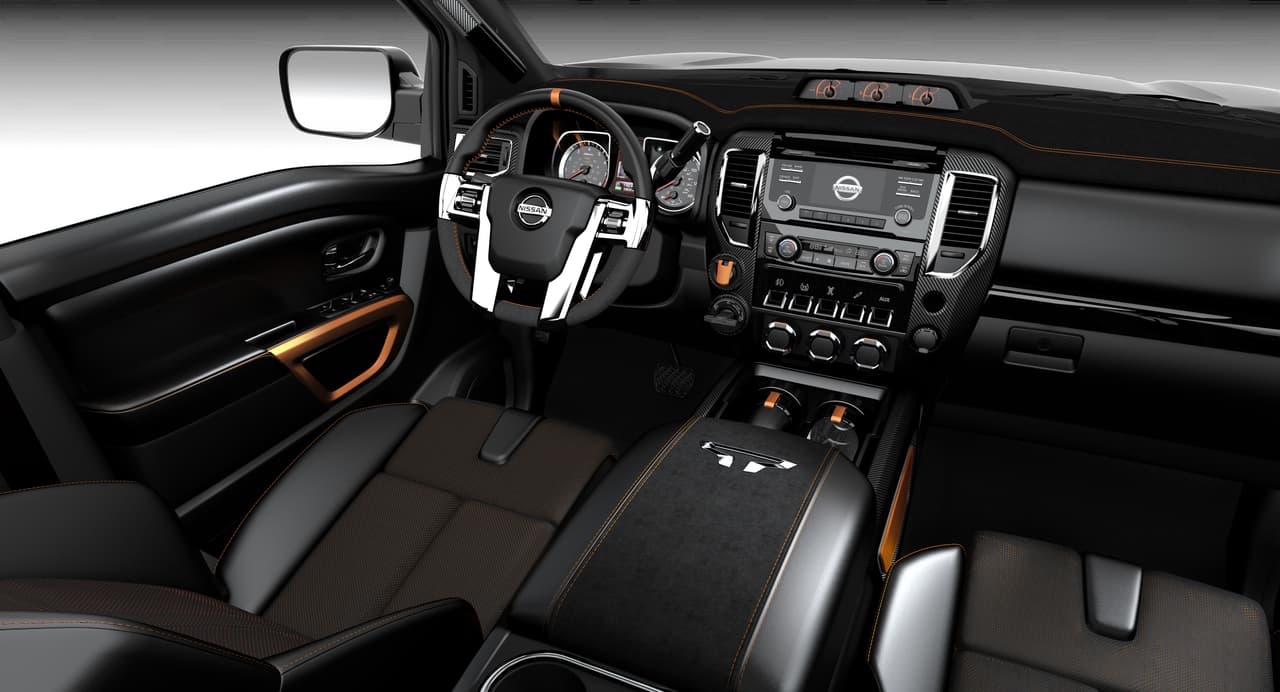 El interior de la Nissan Titan Warrior Concept no es tan extremo como su carrocería