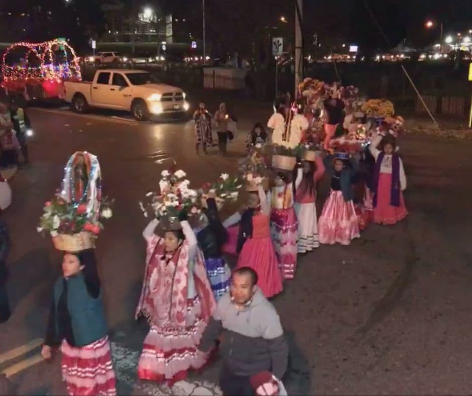 La historia detrás de esta celebración demuestra cómo la fe católica ganó importancia en los corazones de los mexicanos. Es una historia de milagros y fe que marca un cambio importante en la historia de México.
<br>