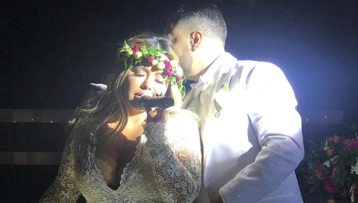 En exclusiva: las fotos que revelan cómo Chiquis y Lorenzo celebraron su matrimonio