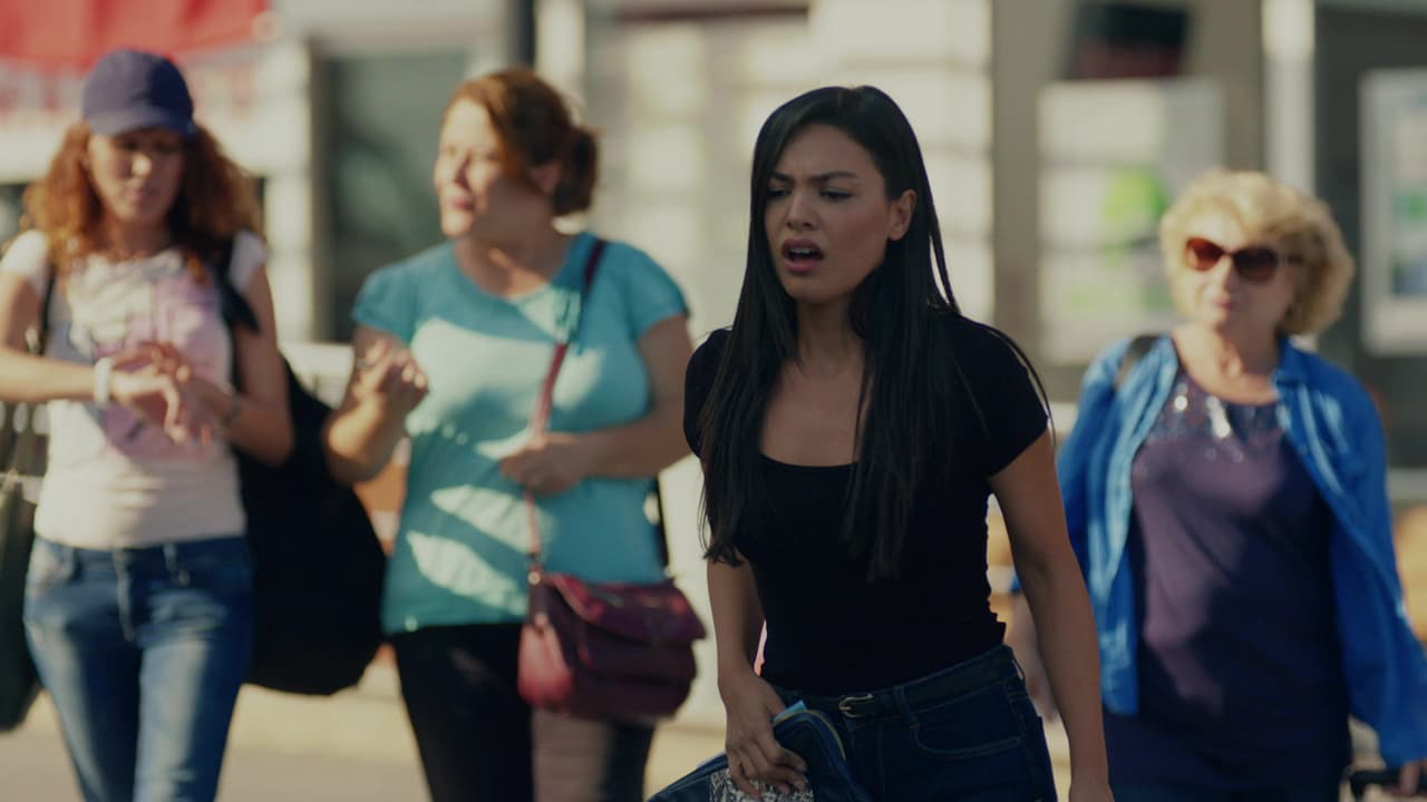 Con el estrés y el miedo que sintió durante su escape, Zeynep puso la vida de su bebé en peligro. ¿Cuál será el destino de todos? Descúbrelo de lunes a viernes a las 9P/ 8C por Univision.