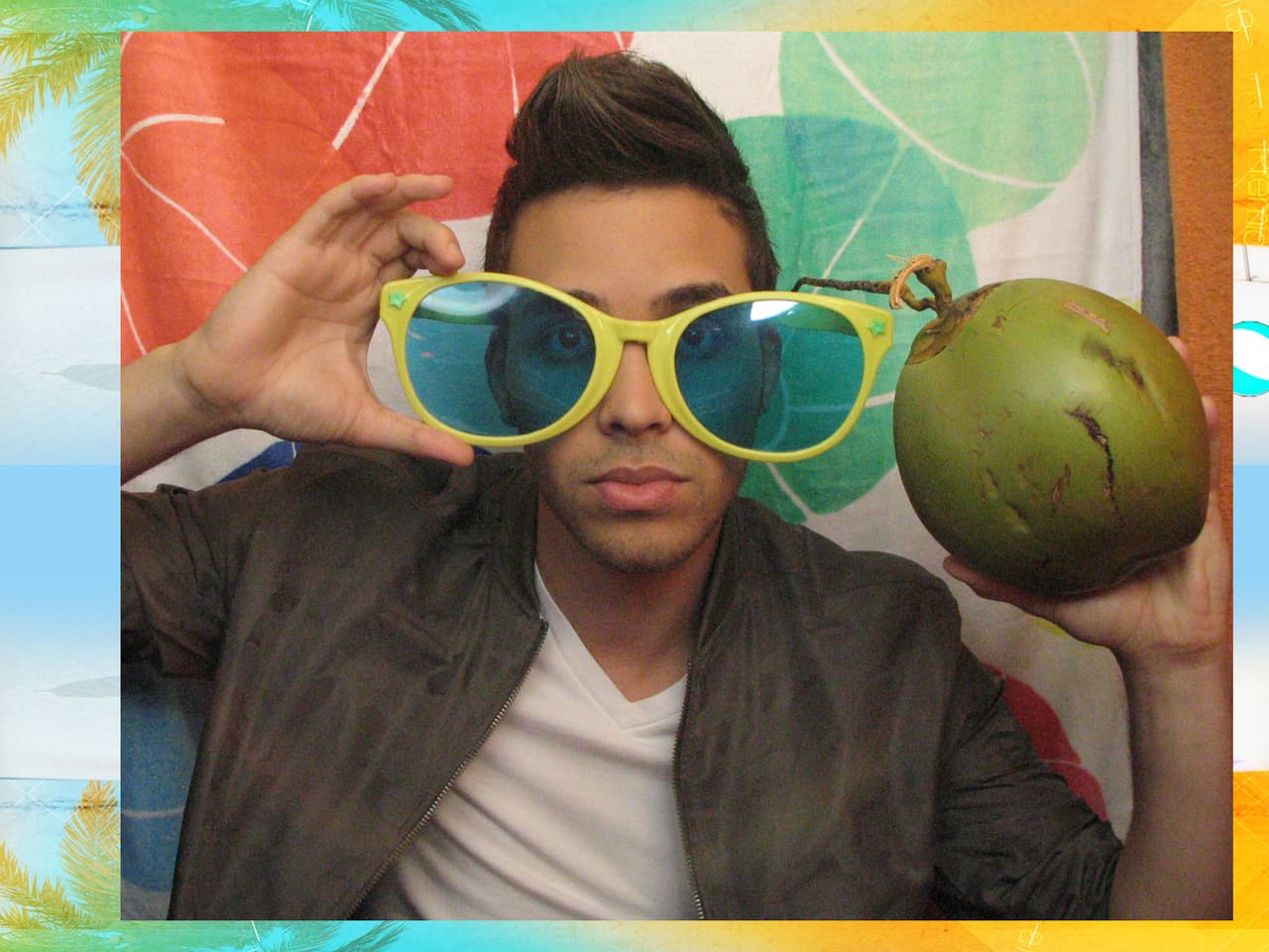 Fiesta, playa, diversión y Premios Juventud. Royce llegó dispuesto a pasarla bien.