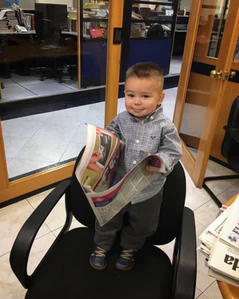 Ahora 
<a href="http://www.univision.com/programas/novelas/el-hijo-de-ariadne-diaz-es-todo-un-galan-en-las-redes-sociales-fotos">Diego se ha vuelto famoso en redes sociales</a> por su carisma, ya hasta tiene su propia cuenta de Instagram donde la actriz comparte tiernas y divertidas imágenes.