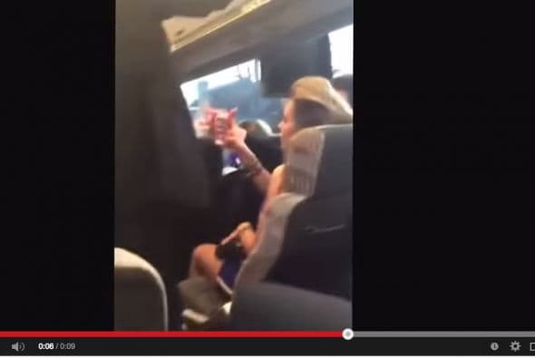 La Universidad de Oklahoma ha cesado relaciones con una fraternidad nacional por un video de sus miembros cantando que “nunca habrá un negro” en la organización.