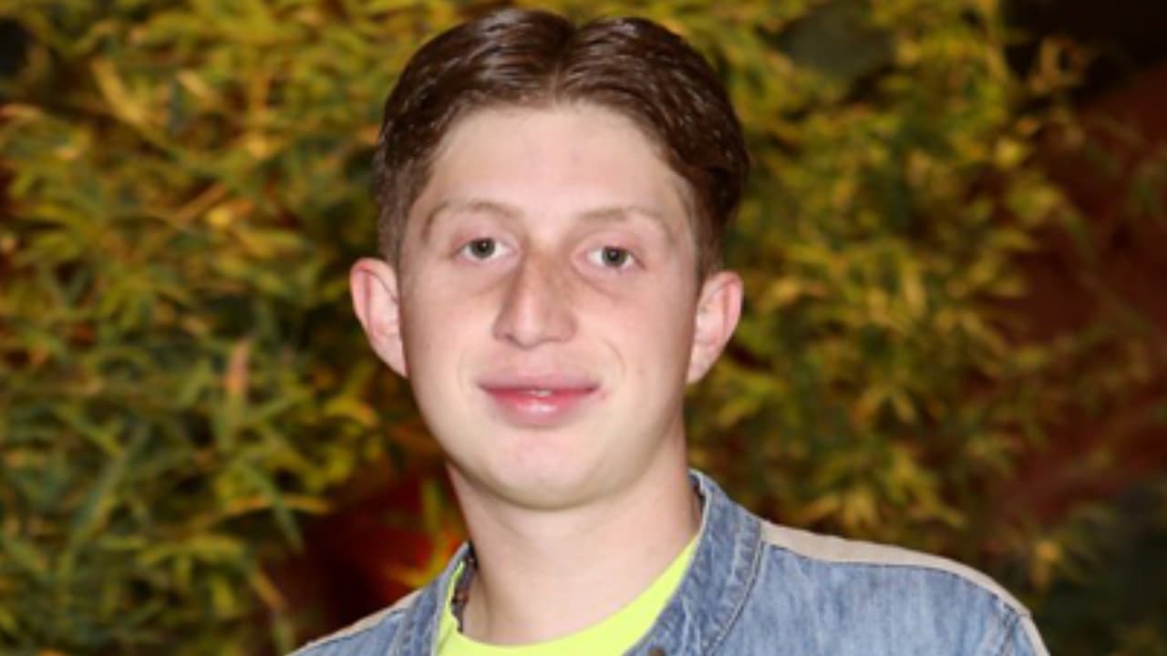 Policía defiende a agente acusada de haberle robado una esclava de oro a Octavio Ocaña