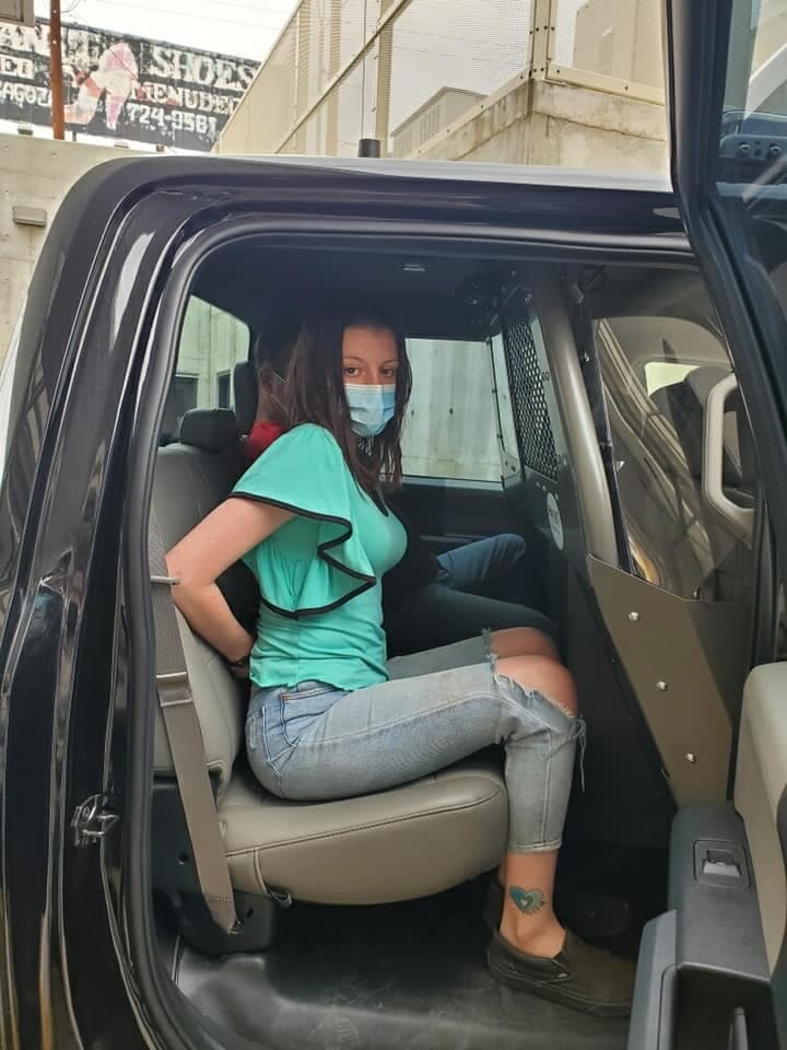 Ambos están en la cárcel del Condado Webb pero serán trasladados a la cárcel del condado Tarrant para ser juzgados y sentenciados.