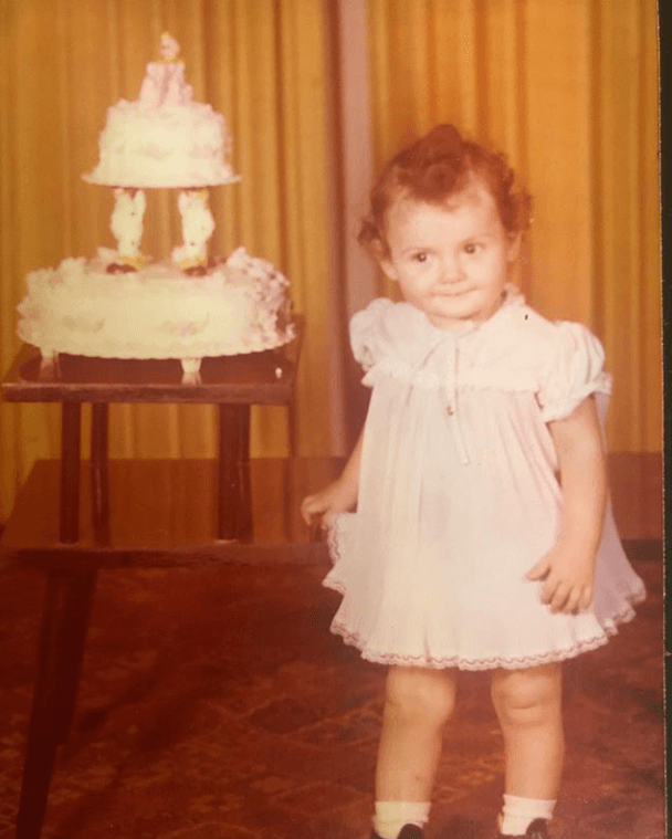 Esta si es para los expertos de las telenovelas. Hace mucho la vimos interpretar a la 'Tía Pelucas' en 'Carita de ángel'.