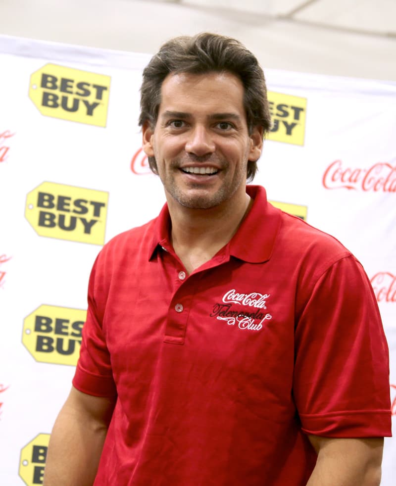 <b><a href="http://www.univision.com/temas/cristian-de-la-fuente">Cristián</a></b> ha llegado a las pantallas de Hollywood y en famosas series americanas como "CSI:Miami", "Psych", "Ugly Betty", y "Private practice", sólo por mencionar algunas.