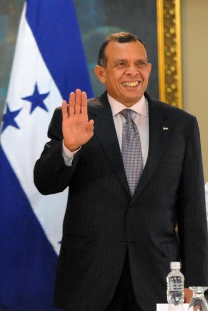 Porfirio Lobo, el presidente de Honduras, fue uno de los menos populares de acuerdo con la encuesta, logró el 27%.