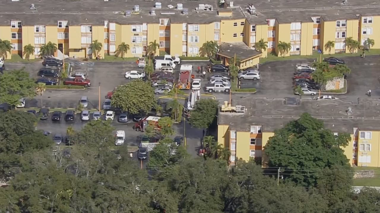 Reportan personas atrapadas en incendio de un edificio del noroeste de Miami-Dade