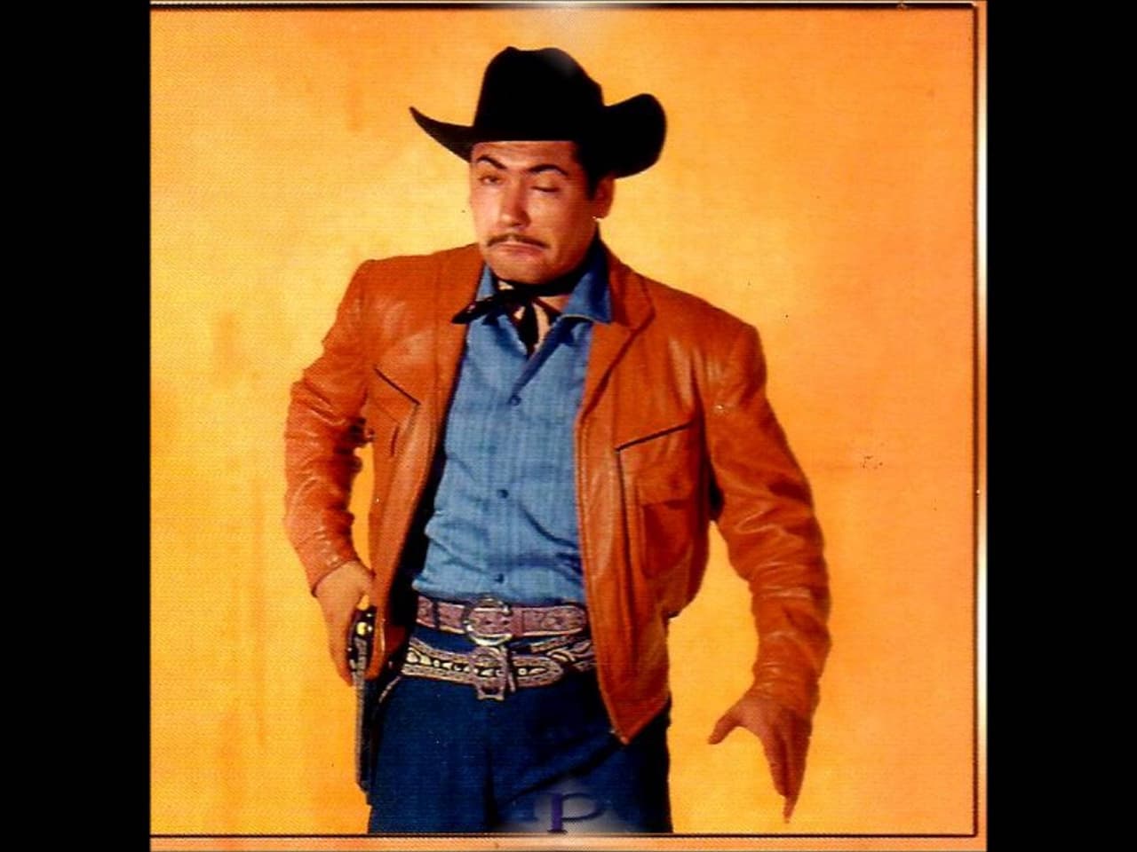 Gracias a su simpatía, 'El Piporro' saltó al cine y trabajó con las máximas estrellas de la época de oro del cine mexicano. Además fue locutor, compositor y guionista. Don Lalo González murió el 1 de septiembre de 2003 en su querido Monterrey.