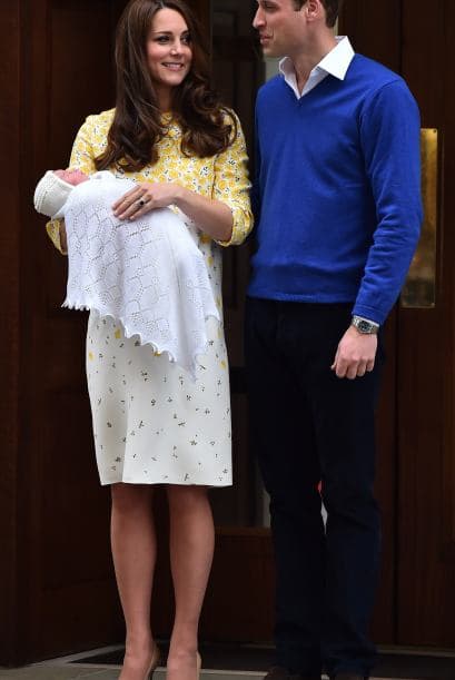 ¡La Duquesa salió en tacones!