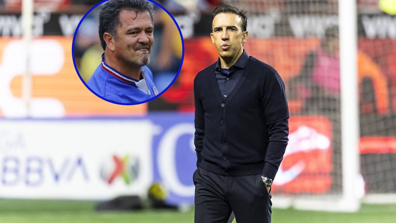 Vicente Sánchez y Carlos Hermosillo protagonizan pelea por Cruz Azul 