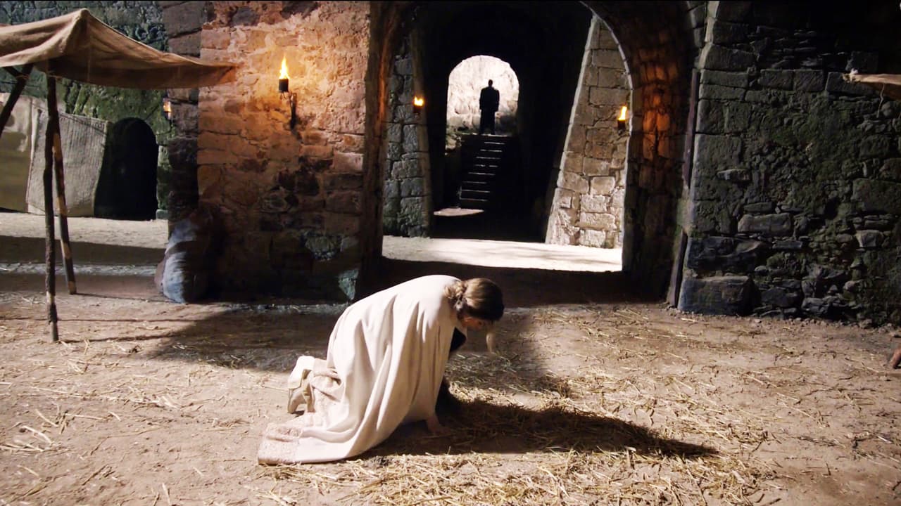 Lo sabíamos, 'El Asesino del Cuchillo de Oro' está muy cerca de ella.