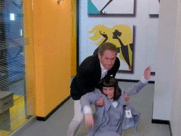 Si no es porque Roberto iba pasando y la vio y pudo rescatarla. Justamente como el príncipe del cuento de hadas.