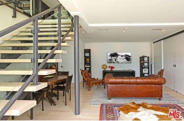 Ella dio vida a Niki Sanders en la serie de televisión ‘Heroes’ y a Clear Rivers en las primeras dos partes de la serie de films de ‘Final Destination’.