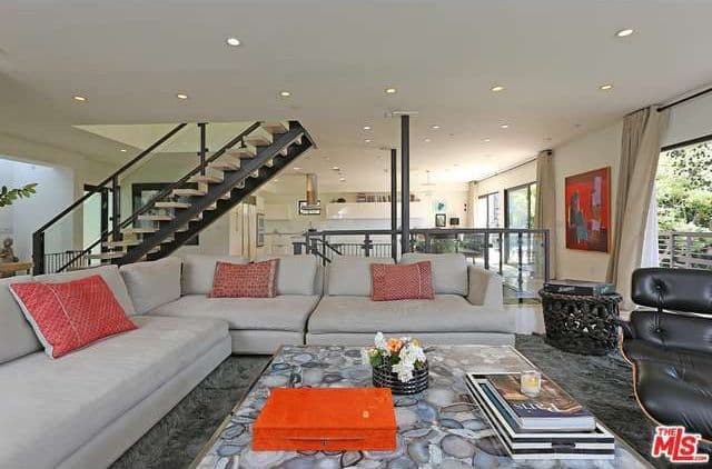 La actriz de 39 años compró la casa por $2,925,000 millones de dólares en el 2009.