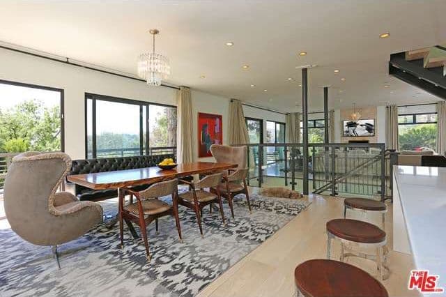 Esta fantástica propiedad fue diseñada por el arquitecto Brian Murphy.