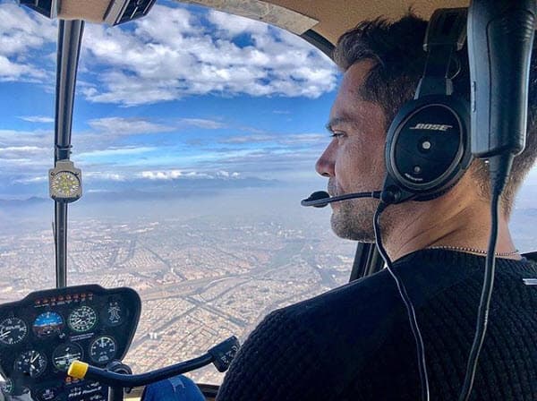 Es común que el actor comparta imágenes de sus viajes en las redes sociales.