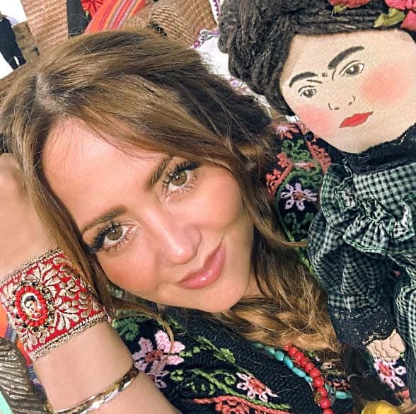 Andrea se declaró fan de Frida Khalo.