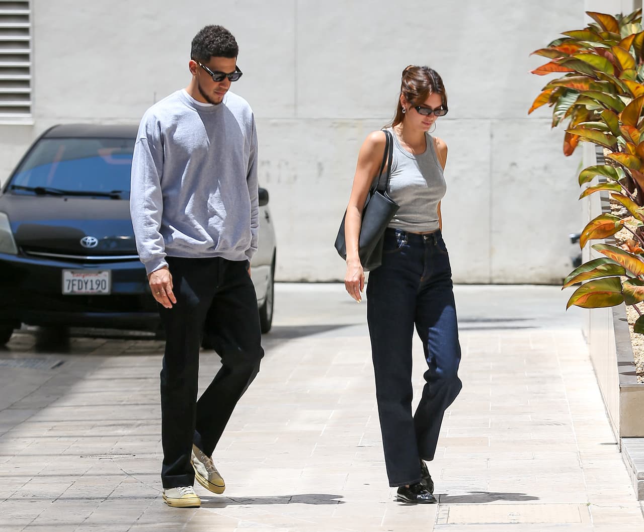 La modelo celebró con una fiesta su cumpleaños número 25 dos meses después, en noviembre. Posteriormente, compartió fotografías del festejo y en una de ellas aparecía el deportista.