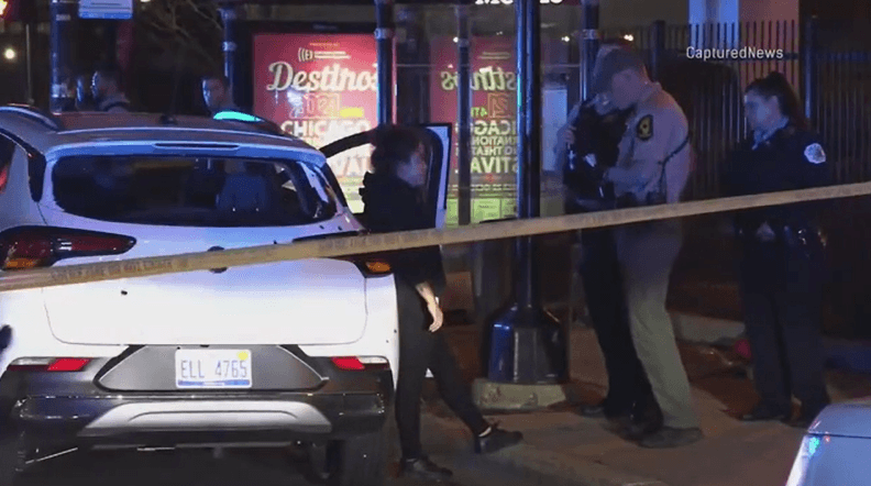 Buscan a sospechoso de matar a un hombre mientras esperaba el bus y a otro tras intentar robarle

