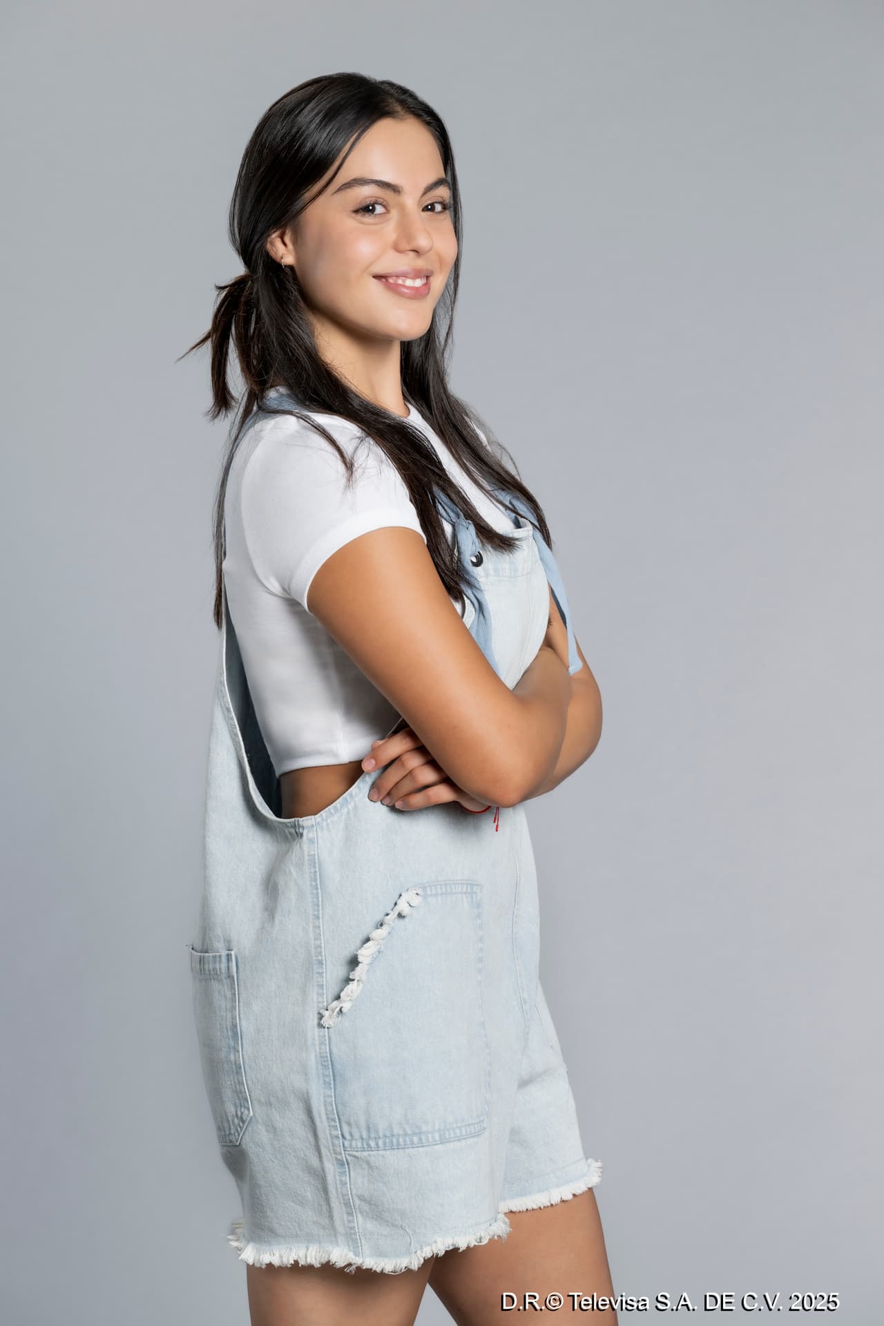 Perla es la menor de las Contreras - A.Mar