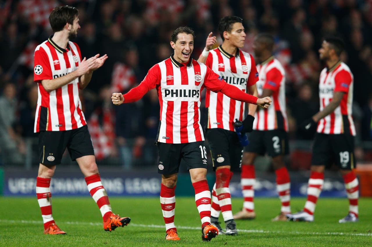 PSV Eindhoven sufrió para vencer 3-2 al PEC Zwolle en la Eredivisie