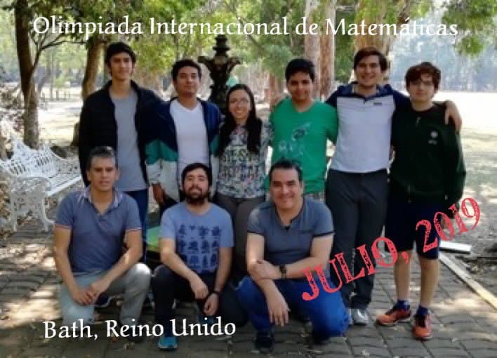 La presidenta de la Sociedad Matemática Mexicana dijo que se necesitan 12 boletos de avión para cuatro estudiantes de primaria, cuatro de bachillerato y cuatro profesores.