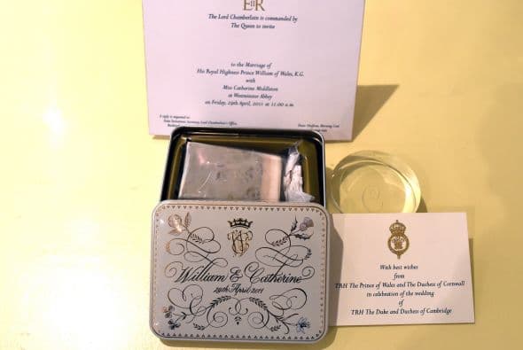 Este lote se pone a la venta por un precio estimado entre 1.000 y 2.000 dólares.