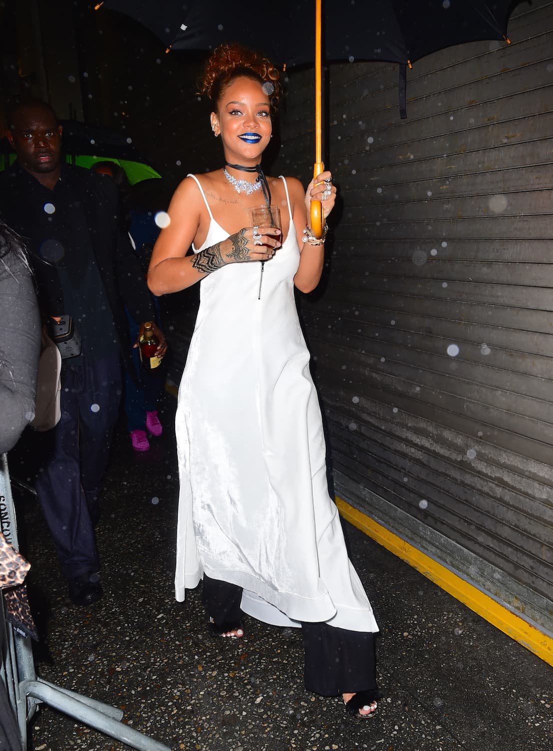 Parece que la pasó excelente, obvio, pues el amor ha llamado a su puerta.