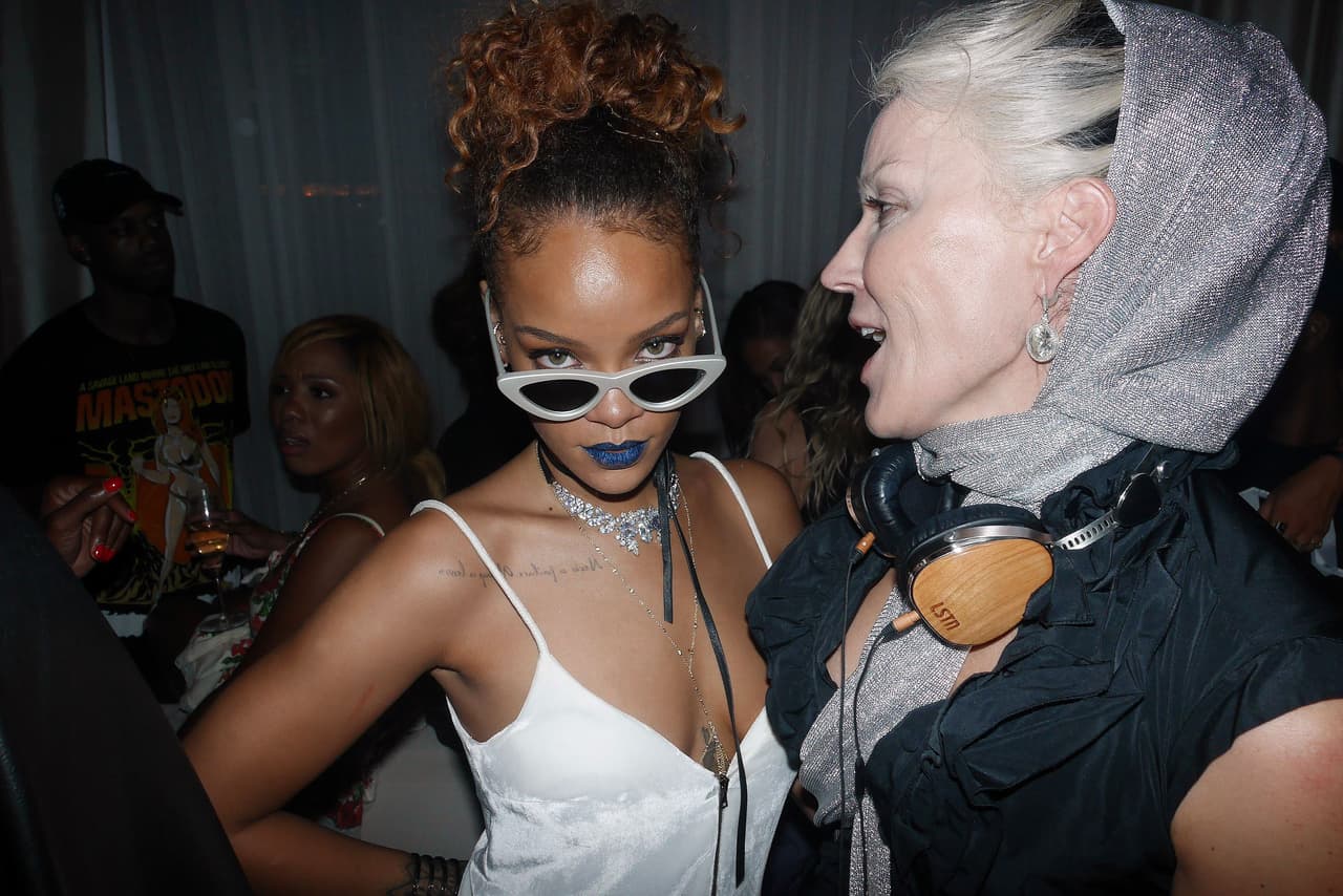 Y tampoco faltaron las miradas seductoras.